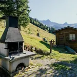 Lejlighed Peaceful Alpine Hideaway - Hot Tub & Terrace *