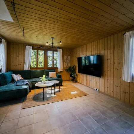 Apartamento Peaceful Alpine Hideaway - Hot Tub & Terrace