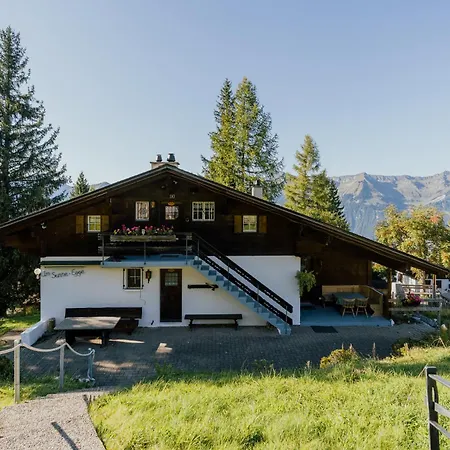 Peaceful Alpine Hideaway - Hot Tub & Terrace Axalp