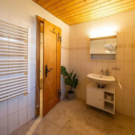 Peaceful Alpine Hideaway - Hot Tub & Terrace