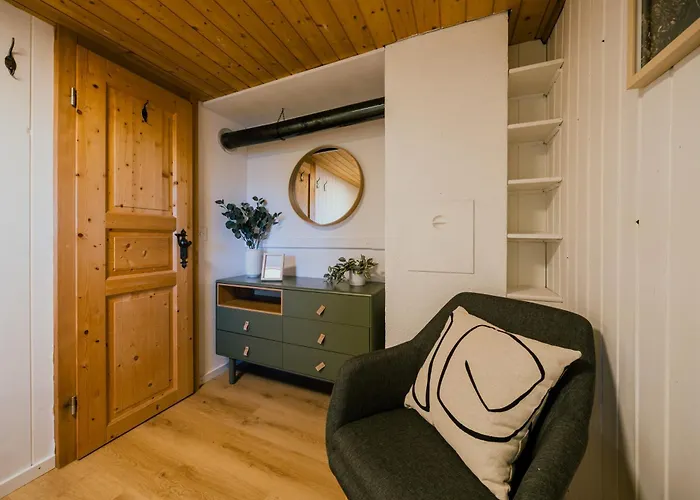 Appartamento Peaceful Alpine Hideaway - Hot Tub & Terrace Axalp