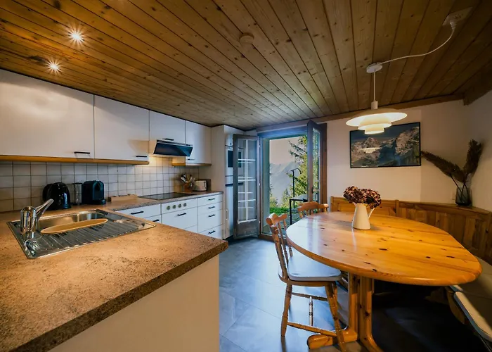 Appartamento Peaceful Alpine Hideaway - Hot Tub & Terrace