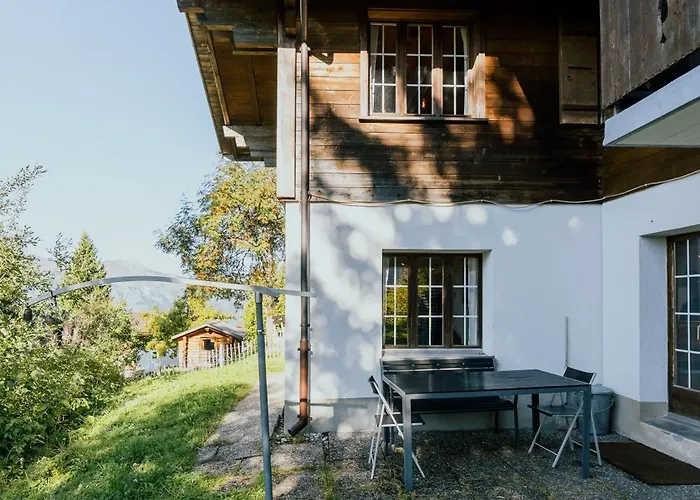 Peaceful Alpine Hideaway - Hot Tub & Terrace * Axalp