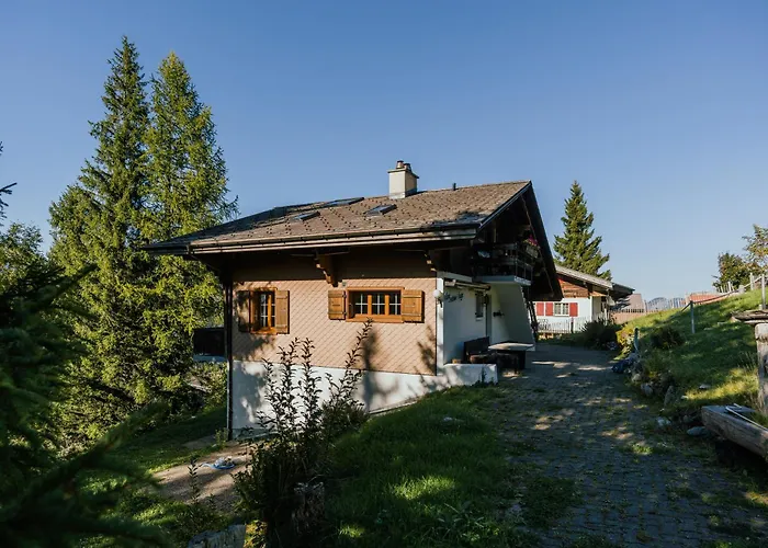 Peaceful Alpine Hideaway - Hot Tub & Terrace Apartman