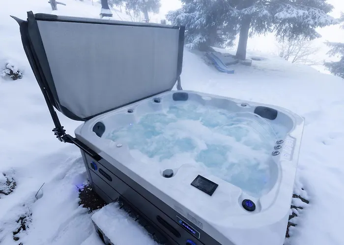 Peaceful Alpine Hideaway - Hot Tub & Terrace