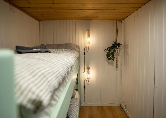 Apartman Peaceful Alpine Hideaway - Hot Tub & Terrace *
