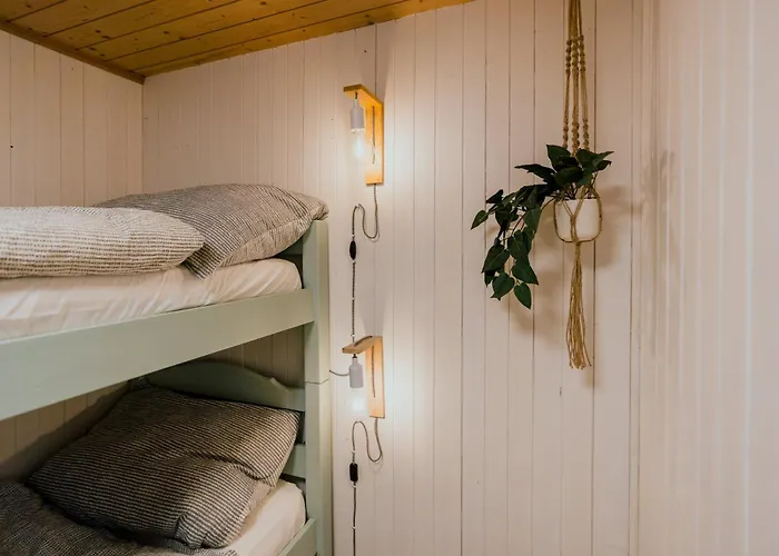 Apartman Peaceful Alpine Hideaway - Hot Tub & Terrace