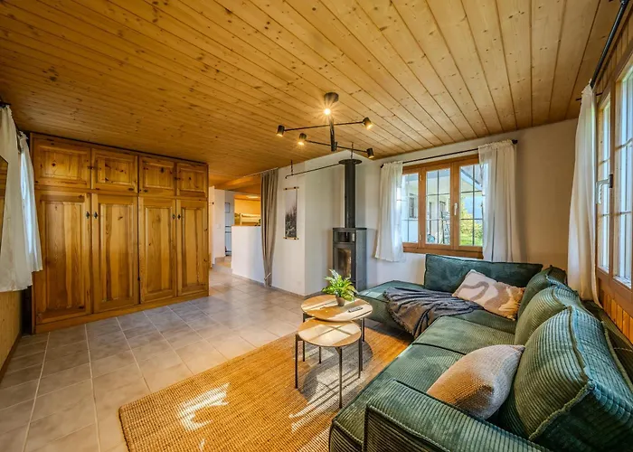Peaceful Alpine Hideaway - Hot Tub & Terrace